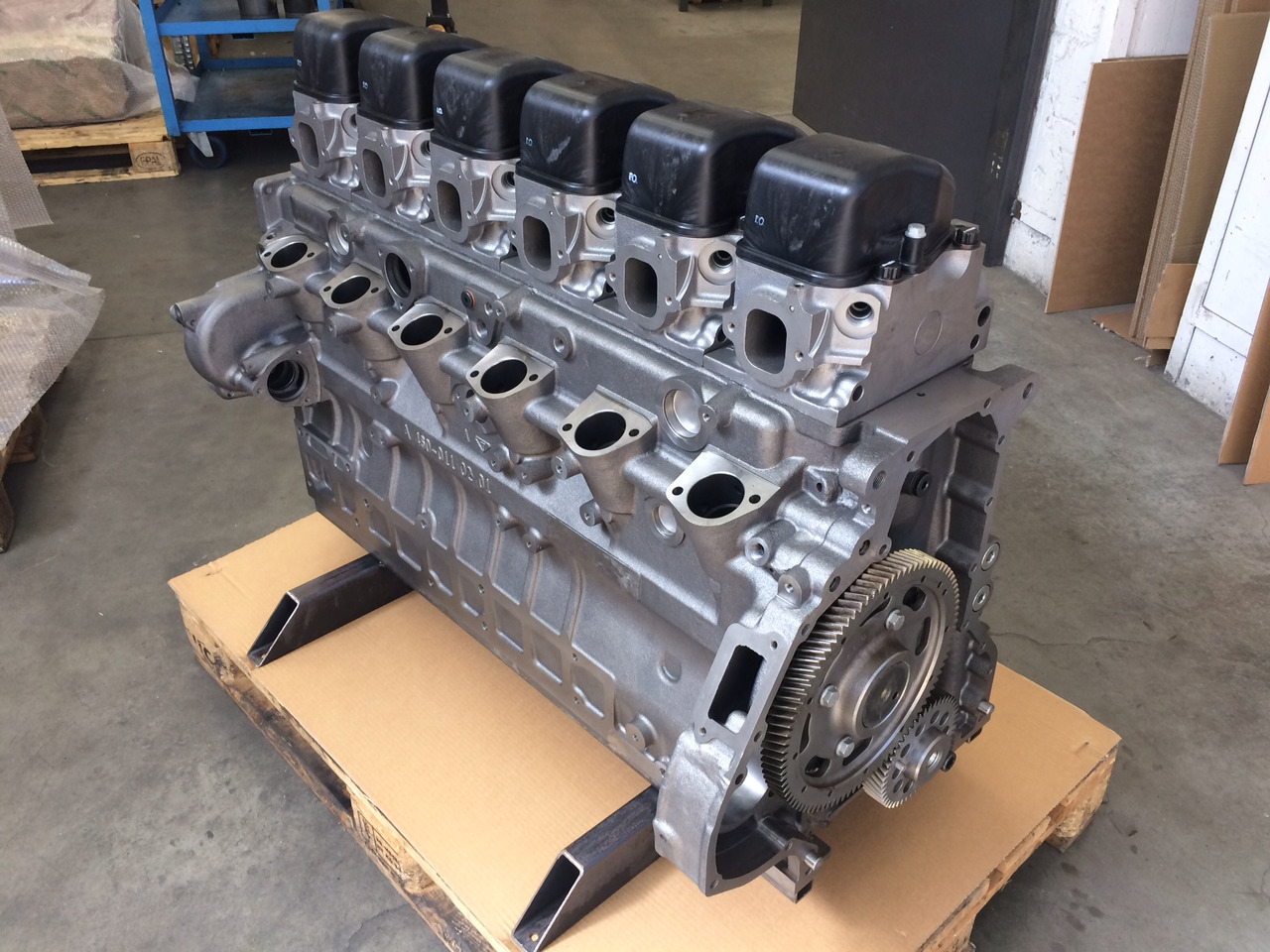 MOTORE MERCEDES OM457LA / OM457HLA - EURO 4 / EURO 5 - Moteur: photos 2 MOTORE MERCEDES OM457LA / OM457HLA - EURO 4 / EURO 5 - Moteur: photos 2