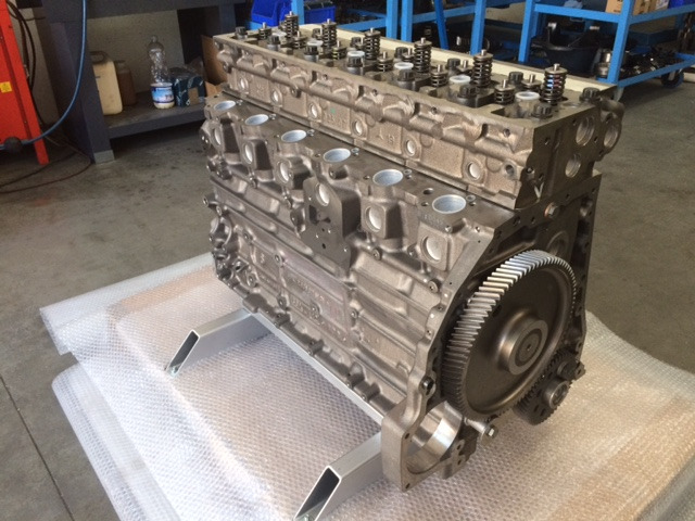 MOTORE MERCEDES OM926LA - VAR. 926.937 - EURO 5 - Moteur: photos 3 MOTORE MERCEDES OM926LA - VAR. 926.937 - EURO 5 - Moteur: photos 3