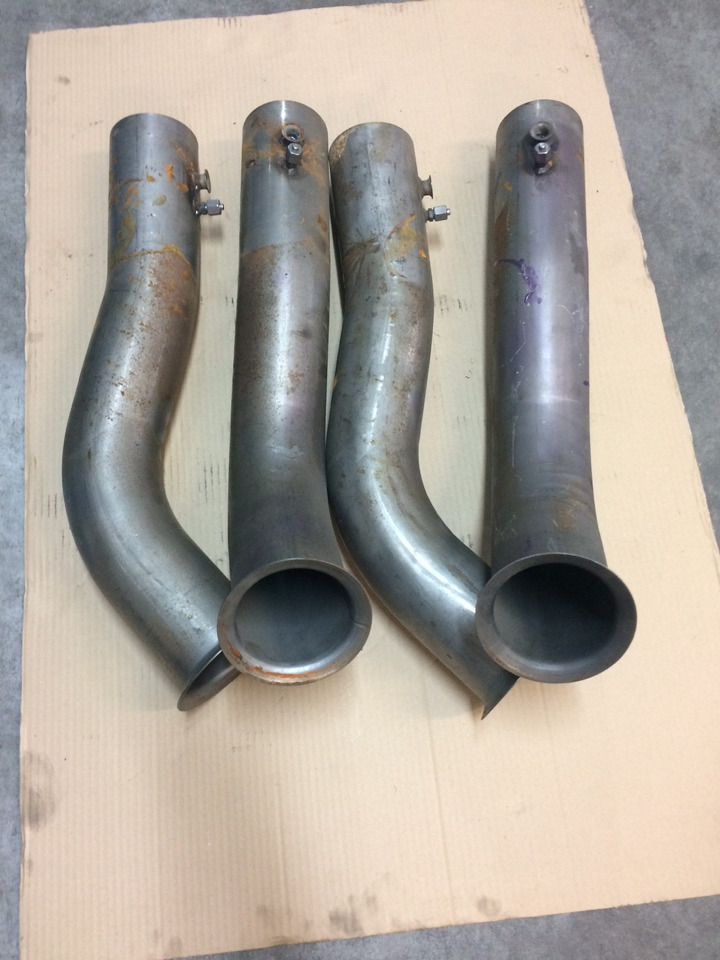 TUBO SCARICO ANTERIORE MAN 81152055177 - Tube d'echappement pour Camion: photos 4 TUBO SCARICO ANTERIORE MAN 81152055177 - Tube d'echappement pour Camion: photos 4