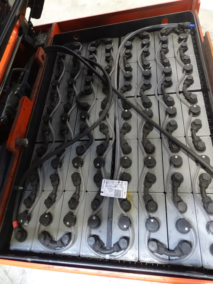 Heli CPD35G1 - Chariot élévateur électrique: photos 4 Heli CPD35G1 - Chariot élévateur électrique: photos 4