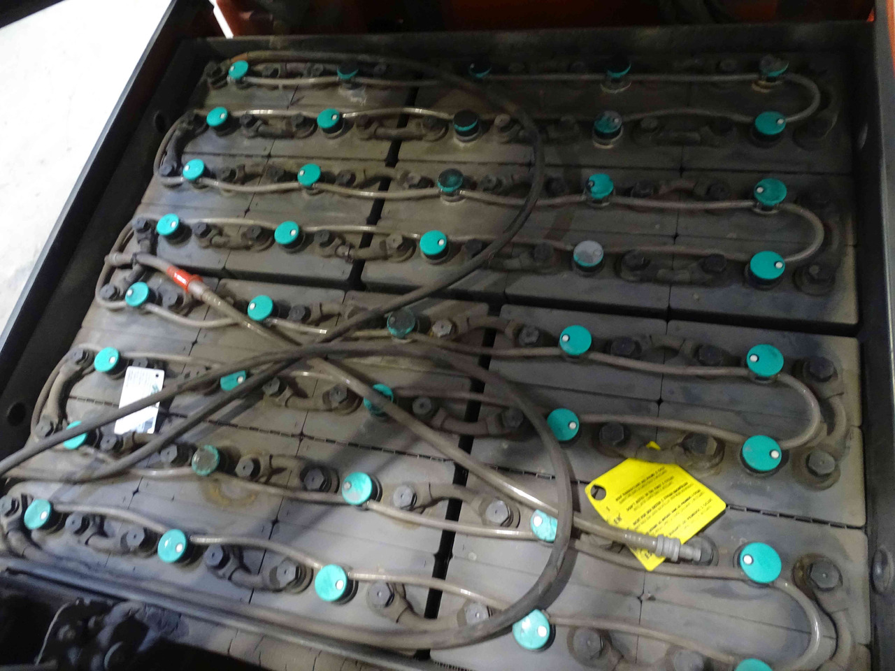 Linde E30 - Chariot élévateur électrique: photos 4 Linde E30 - Chariot élévateur électrique: photos 4