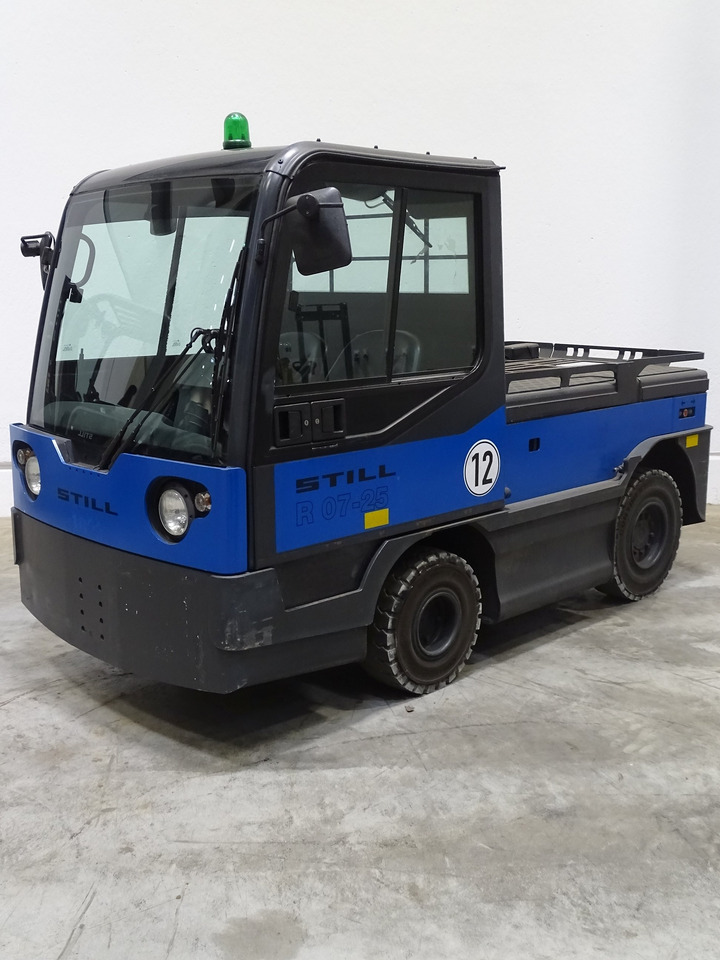 Linde P250 - Chariot tracteur: photos 1 Linde P250 - Chariot tracteur: photos 1