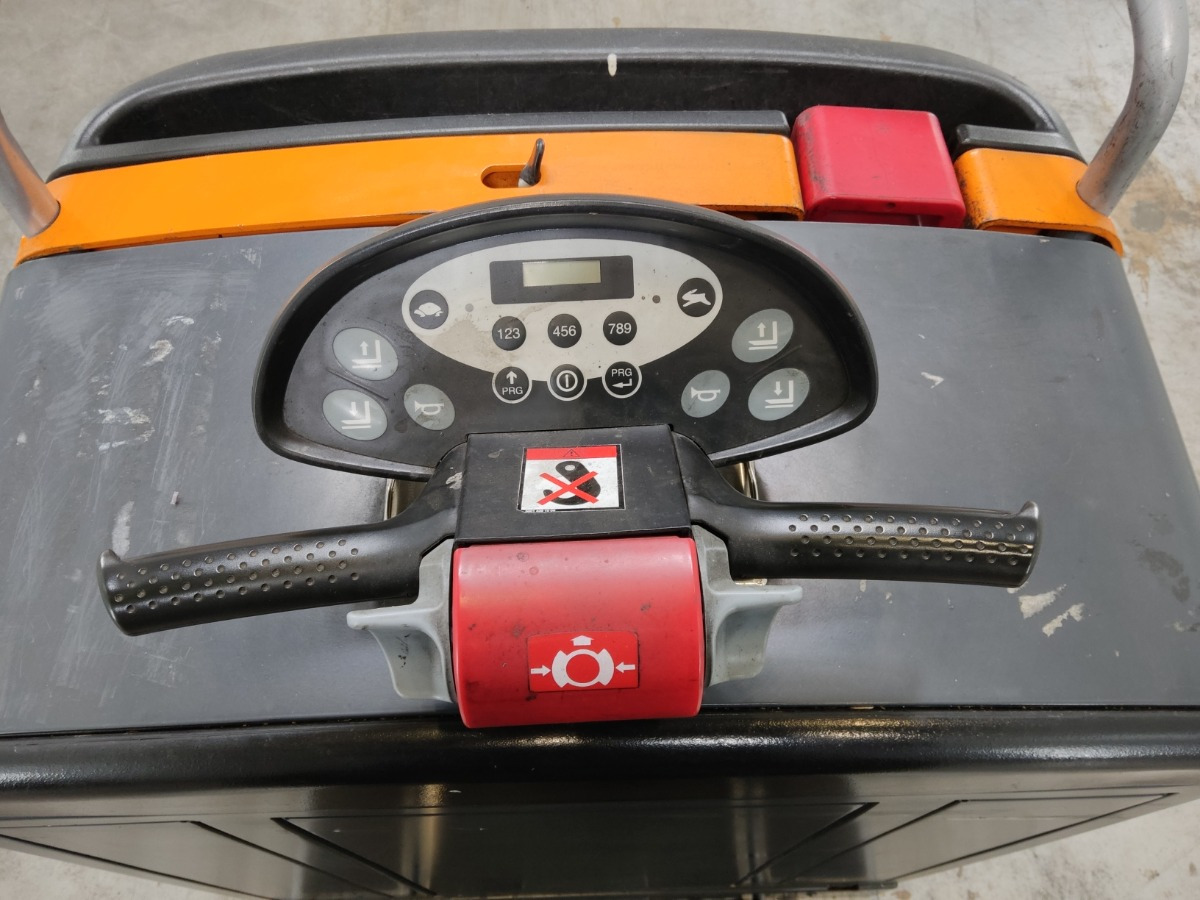 Still CXS16 - Préparateur de commandes: photos 3 Still CXS16 - Préparateur de commandes: photos 3