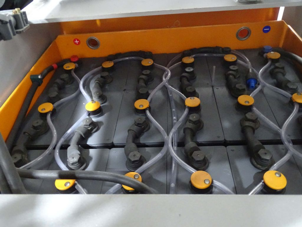 Still EK-X48 - Préparateur de commandes: photos 4 Still EK-X48 - Préparateur de commandes: photos 4