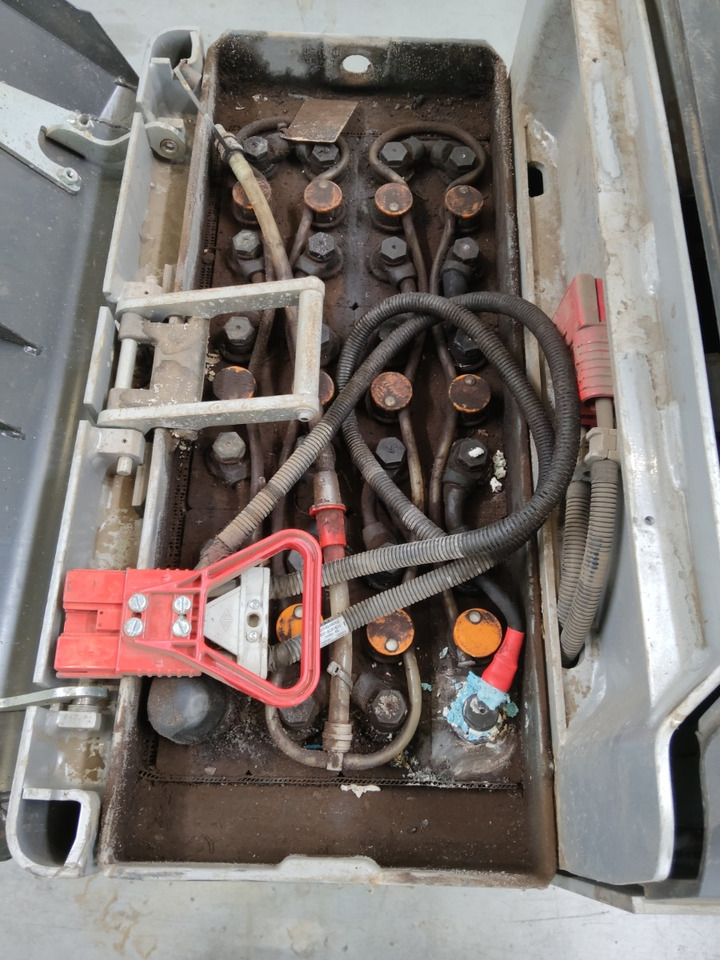 Still EXU-S24/520MM/2370M - Transpalette: photos 4 Still EXU-S24/520MM/2370M - Transpalette: photos 4