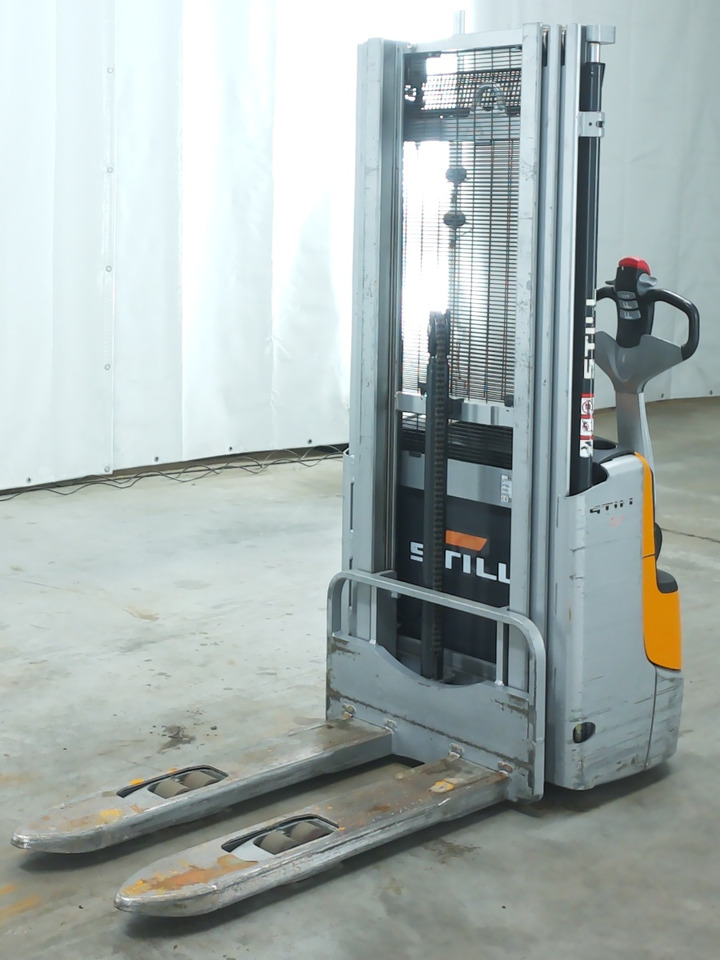 Still EXV12 - Gerbeur: photos 1 Still EXV12 - Gerbeur: photos 1