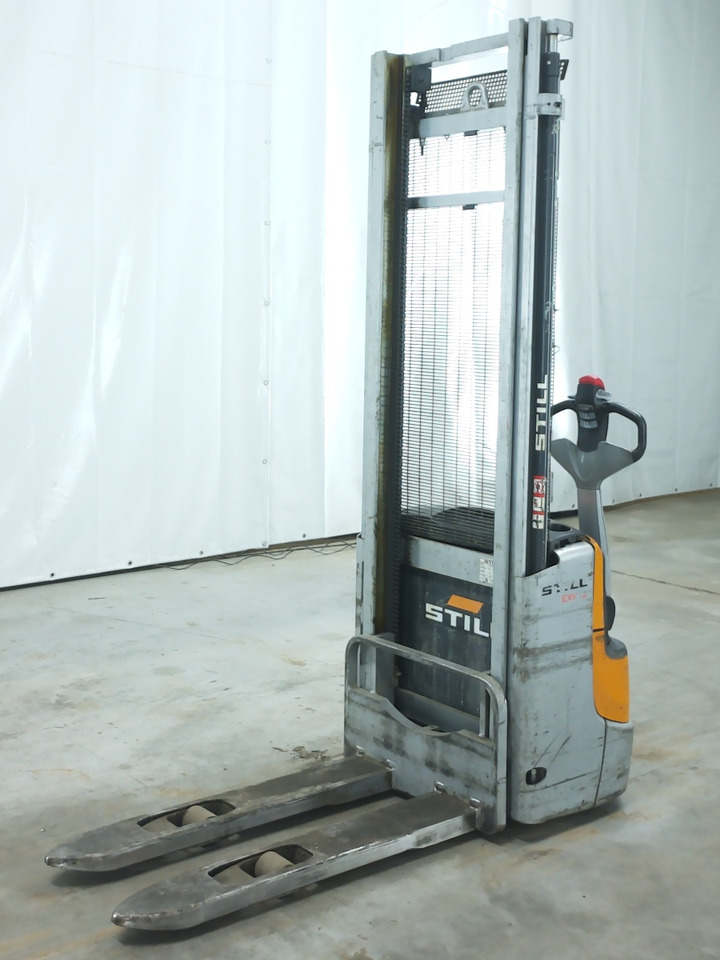 Still EXV12 - Gerbeur: photos 1 Still EXV12 - Gerbeur: photos 1