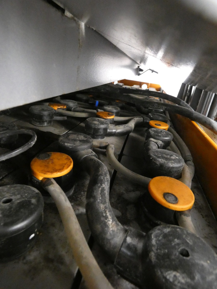 Still FM-X17 - Chariot à mât rétractable: photos 4 Still FM-X17 - Chariot à mât rétractable: photos 4