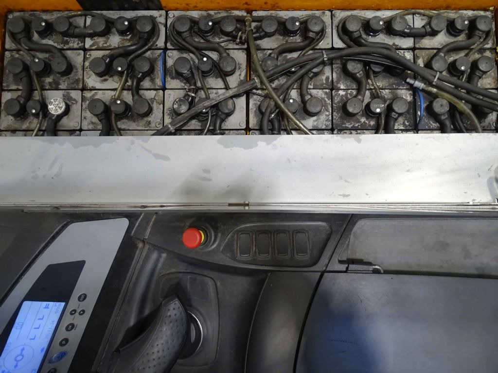 Still FM-X17 - Chariot à mât rétractable: photos 4 Still FM-X17 - Chariot à mât rétractable: photos 4