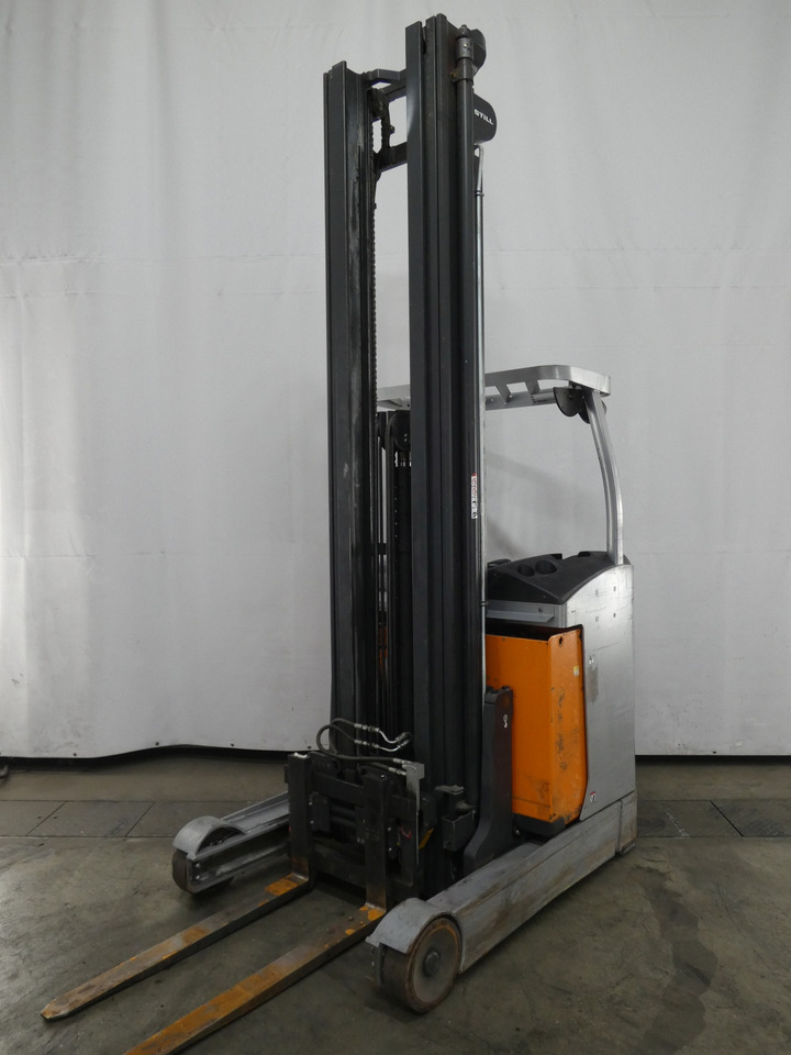 Still FM-X17 - Chariot à mât rétractable: photos 1 Still FM-X17 - Chariot à mât rétractable: photos 1