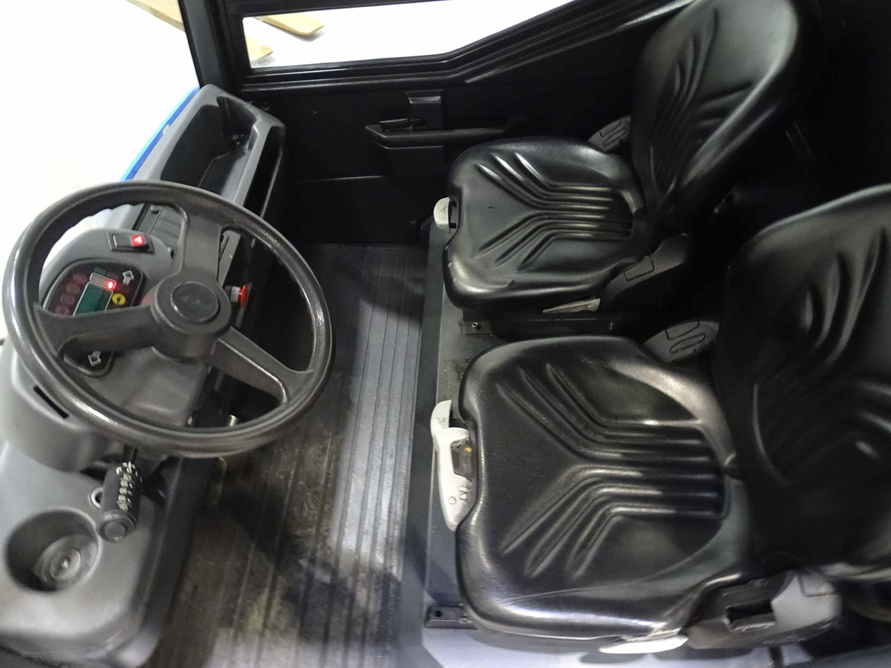 Still R07-25 - Chariot tracteur: photos 3 Still R07-25 - Chariot tracteur: photos 3