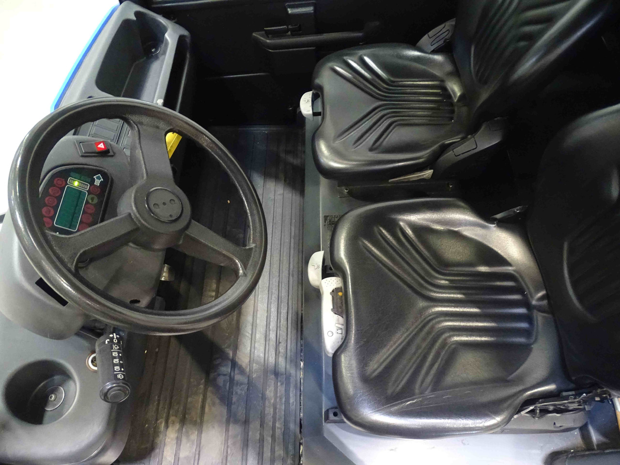 Still R07-25 - Chariot tracteur: photos 3 Still R07-25 - Chariot tracteur: photos 3