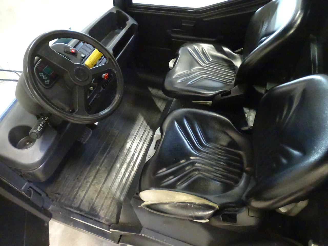 Still R07-25 - Chariot tracteur: photos 3 Still R07-25 - Chariot tracteur: photos 3