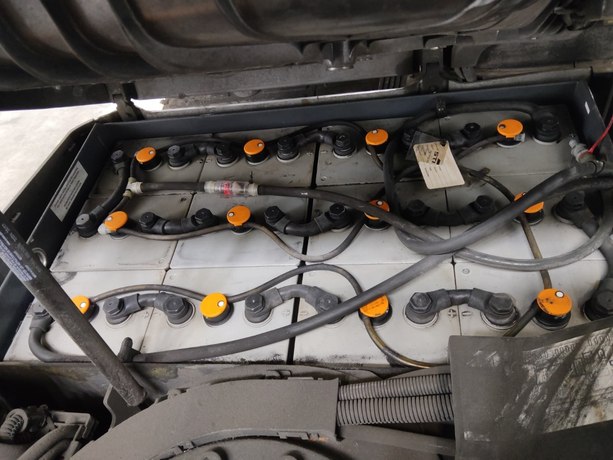 Still RX50-16 - Chariot élévateur électrique: photos 4 Still RX50-16 - Chariot élévateur électrique: photos 4