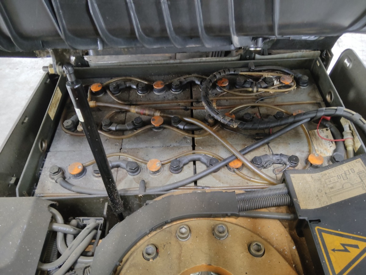 Still RX50-16 - Chariot élévateur électrique: photos 4 Still RX50-16 - Chariot élévateur électrique: photos 4