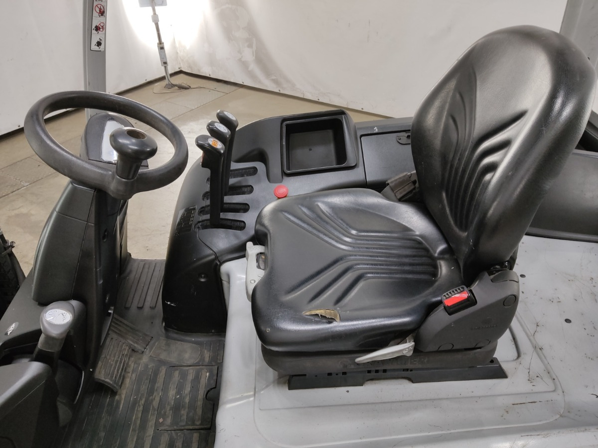 Still RX60-25 - Chariot élévateur électrique: photos 3 Still RX60-25 - Chariot élévateur électrique: photos 3