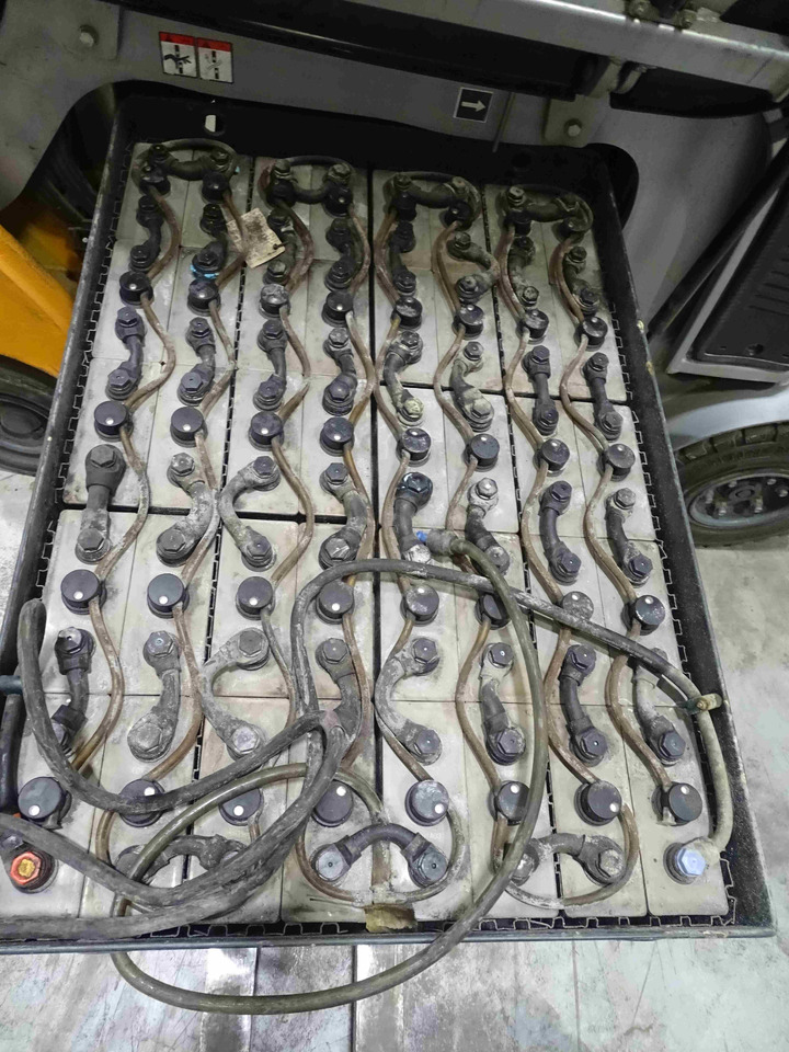 Still RX60-25 - Chariot élévateur électrique: photos 4 Still RX60-25 - Chariot élévateur électrique: photos 4