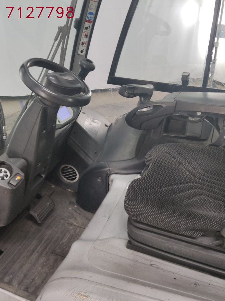 Still RX60-30 - Chariot élévateur électrique: photos 3 Still RX60-30 - Chariot élévateur électrique: photos 3