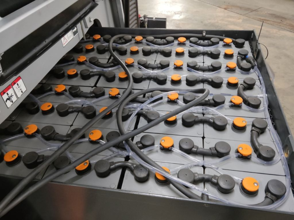 Still RX60-35 - Chariot élévateur électrique: photos 4 Still RX60-35 - Chariot élévateur électrique: photos 4