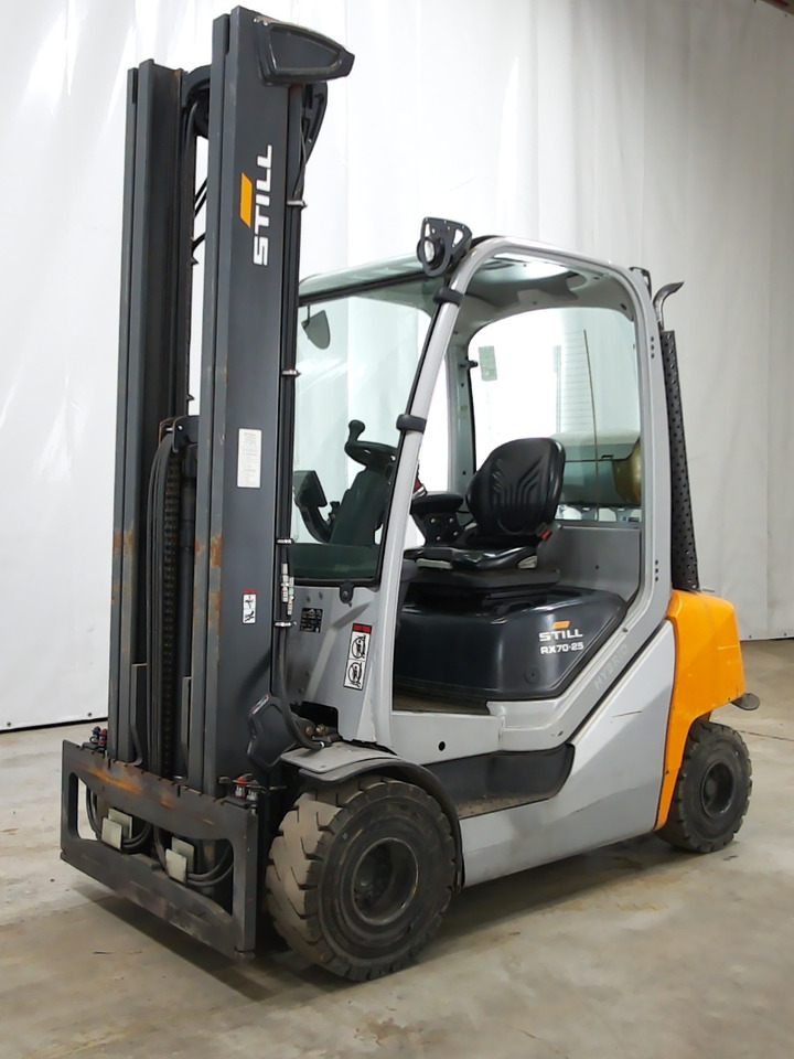Still RX70-25T - Chariot élévateur: photos 1 Still RX70-25T - Chariot élévateur: photos 1