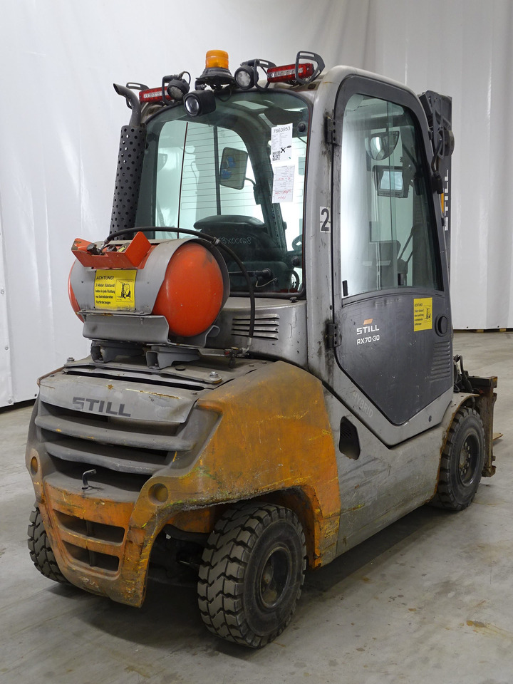 Still RX70-30T - Chariot élévateur: photos 2 Still RX70-30T - Chariot élévateur: photos 2