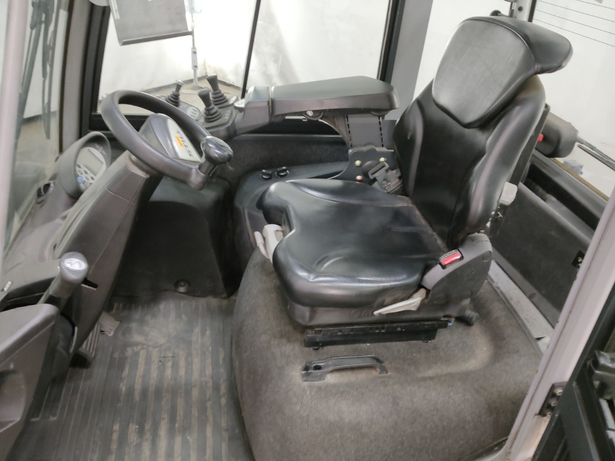 Still RX70-50 - Chariot élévateur diesel: photos 3 Still RX70-50 - Chariot élévateur diesel: photos 3