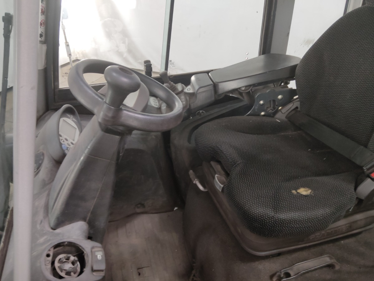 Still RX70-50 - Chariot élévateur diesel: photos 3 Still RX70-50 - Chariot élévateur diesel: photos 3