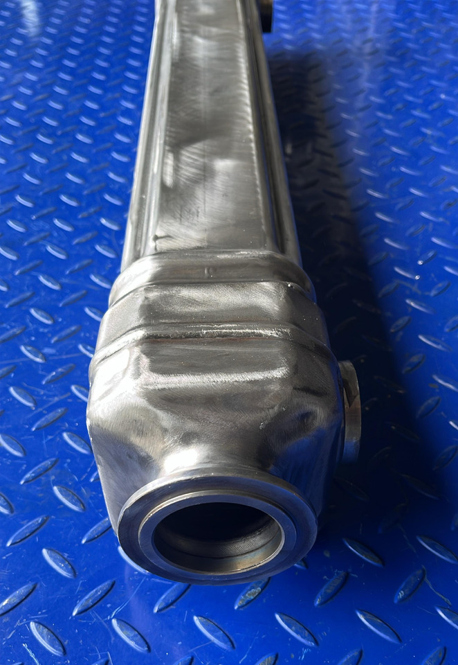 CLAAS Lexion EGR COOLER - Refroidisseur EGR: photos 3 CLAAS Lexion EGR COOLER - Refroidisseur EGR: photos 3