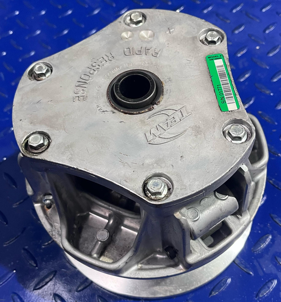 John Deere AM146949 - Embrayage et pièces pour Moissonneuse-batteuse: photos 2 John Deere AM146949 - Embrayage et pièces pour Moissonneuse-batteuse: photos 2