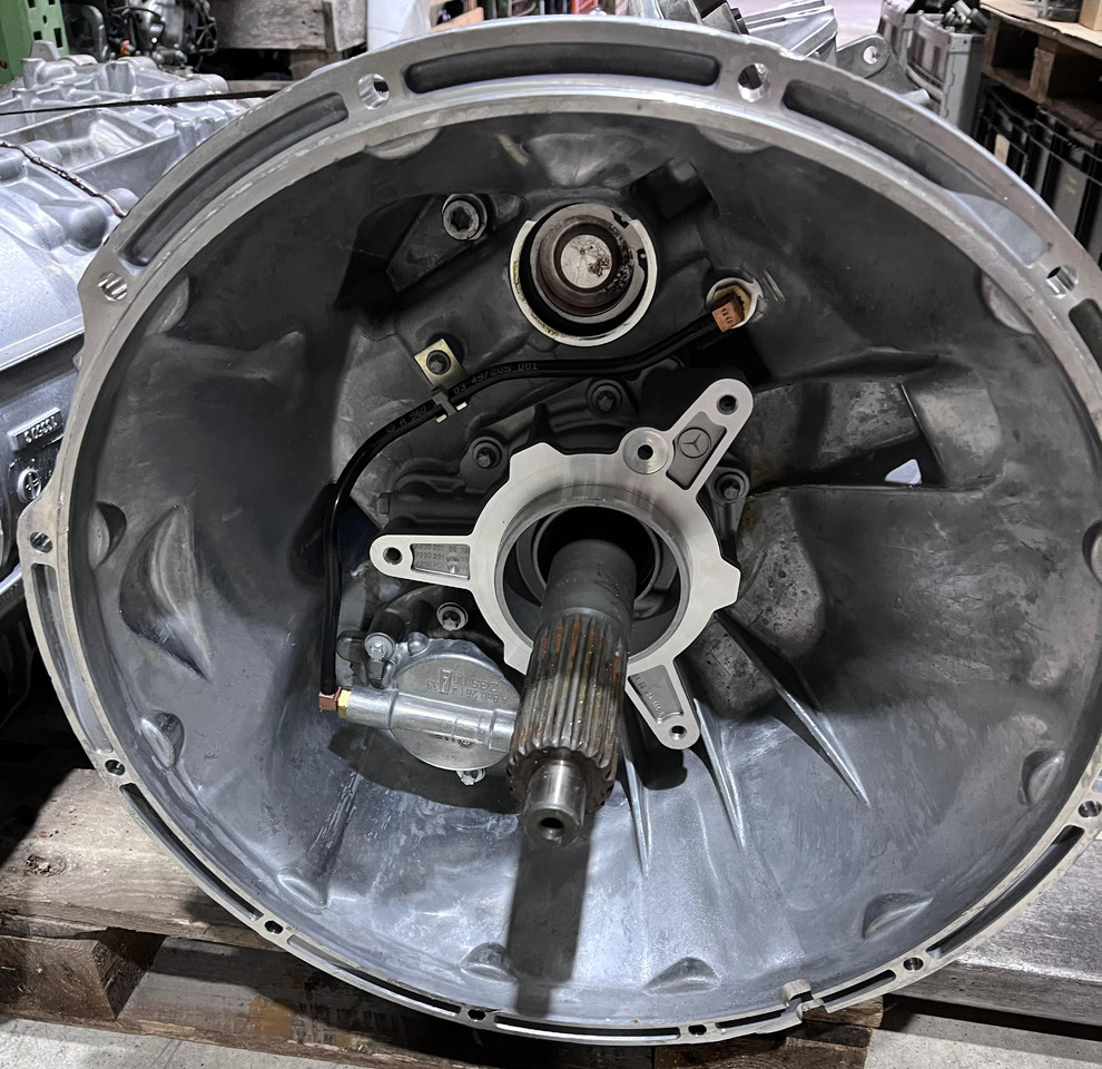 MERCEDES-BENZ Actros Transmission A960 261 0929 - Transmission: photos 1 MERCEDES-BENZ Actros Transmission A960 261 0929 - Transmission: photos 1
