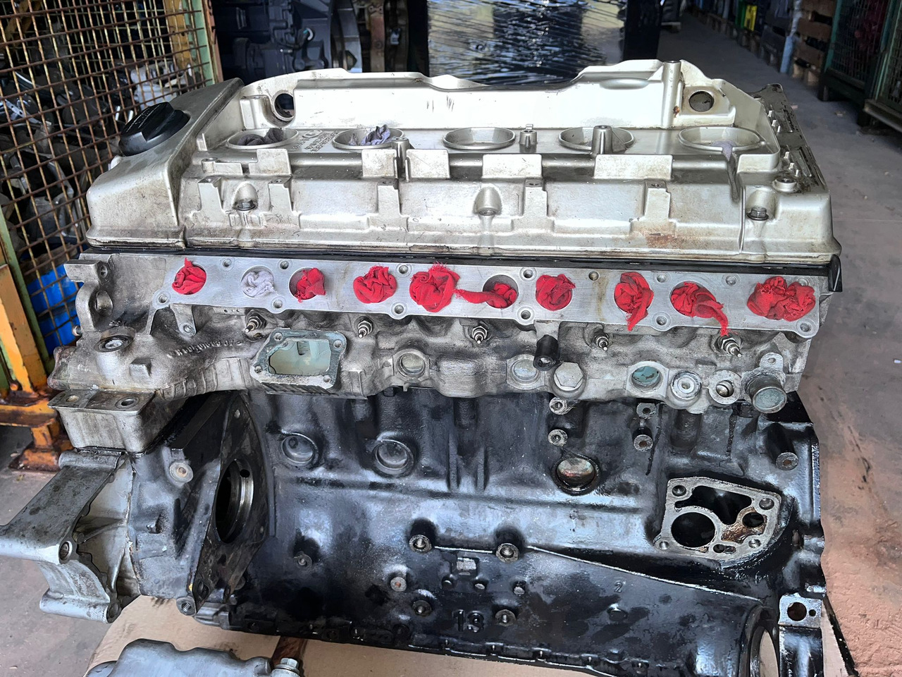 MERCEDES-BENZ Sprinter OM605 - Moteur pour Véhicule utilitaire: photos 1 MERCEDES-BENZ Sprinter OM605 - Moteur pour Véhicule utilitaire: photos 1