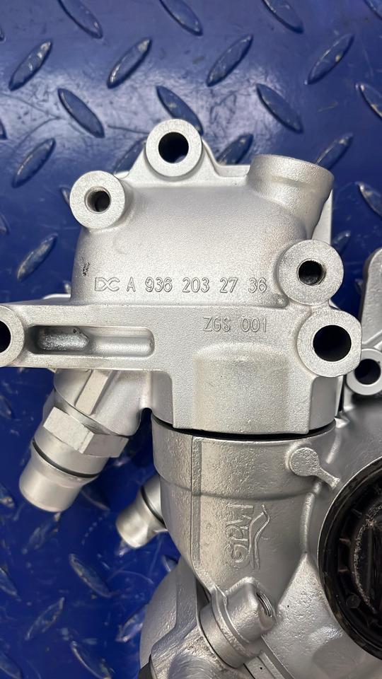 Pompe à liquide de refroidissement Mercedes Benz Waterpump Atego OM936: photos 6