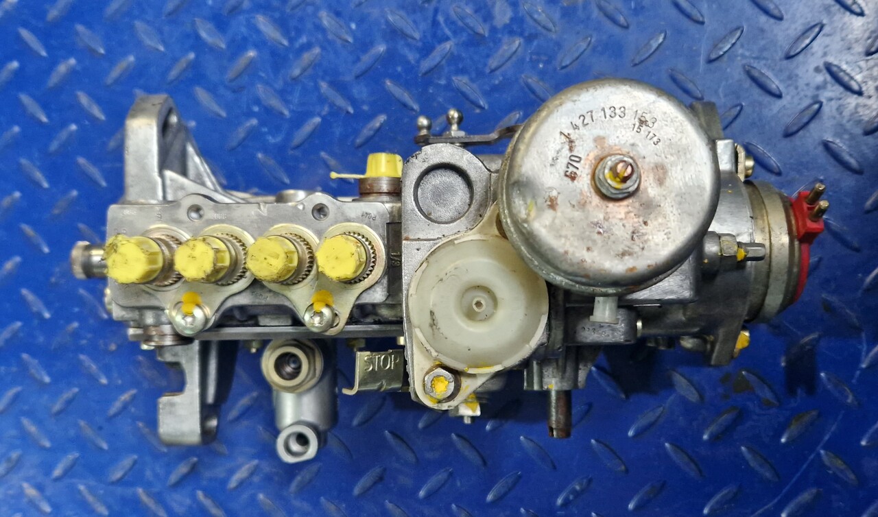 BOSCH INJECTION PUMP 0400074876 - Pièces de rechange pour Autre matériel: photos 3 BOSCH INJECTION PUMP 0400074876 - Pièces de rechange pour Autre matériel: photos 3