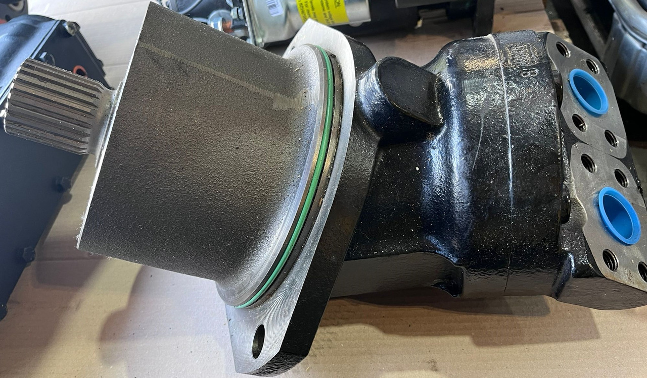 CATERPILLAR Hydraulic Axial Piston Motor 437-0156 - Pièces de rechange pour Engins de chantier: photos 4 CATERPILLAR Hydraulic Axial Piston Motor 437-0156 - Pièces de rechange pour Engins de chantier: photos 4