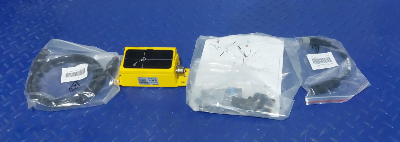 CATERPILLAR KIT Senzor de Captare Laser Trimble LC450/511 - Pièces de rechange pour Pelle: photos 1 CATERPILLAR KIT Senzor de Captare Laser Trimble LC450/511 - Pièces de rechange pour Pelle: photos 1