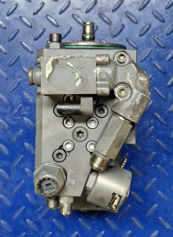 Liebherr INJECTION PUMP 10128462 - Pièces de rechange pour Camion: photos 3 Liebherr INJECTION PUMP 10128462 - Pièces de rechange pour Camion: photos 3