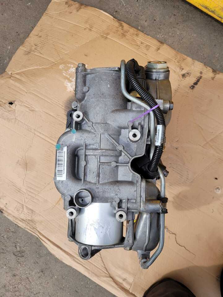 Pièces de frein pour Camion neuf Retarder Mercedes Actros MP4 A0004308495 Voith brake retarder: photos 13