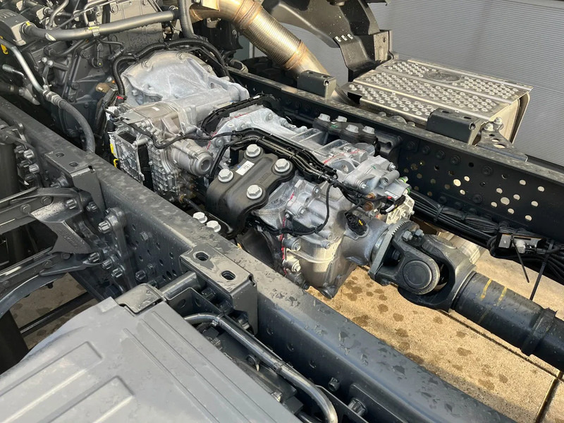 Châssis cabine neuf Mercedes-Benz Arocs 3340 A 6x6 Chassis cabin: photos 16 Châssis cabine neuf Mercedes-Benz Arocs 3340 A 6x6 Chassis cabin: photos 16