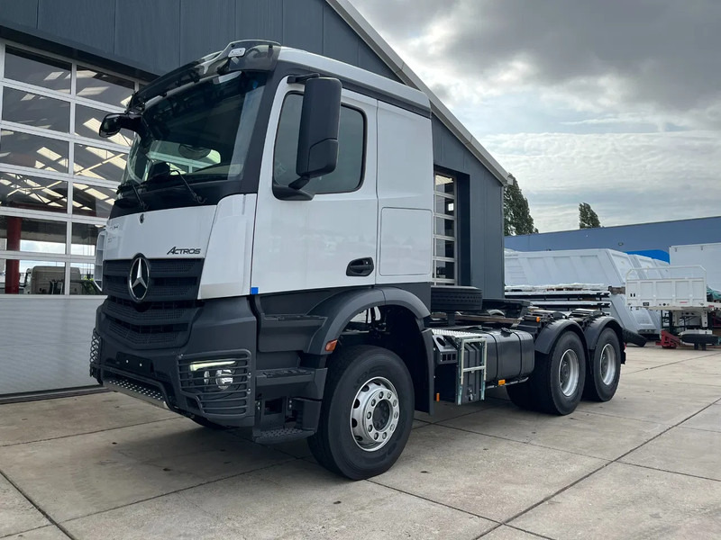 Mercedes-Benz Actros 3340 S 6x4 Tractor Head - Tracteur routier: photos 1 Mercedes-Benz Actros 3340 S 6x4 Tractor Head - Tracteur routier: photos 1