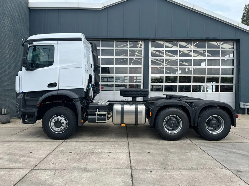 Mercedes-Benz Actros 3348 S 6x4 Tractor Head - Tracteur routier: photos 3 Mercedes-Benz Actros 3348 S 6x4 Tractor Head - Tracteur routier: photos 3