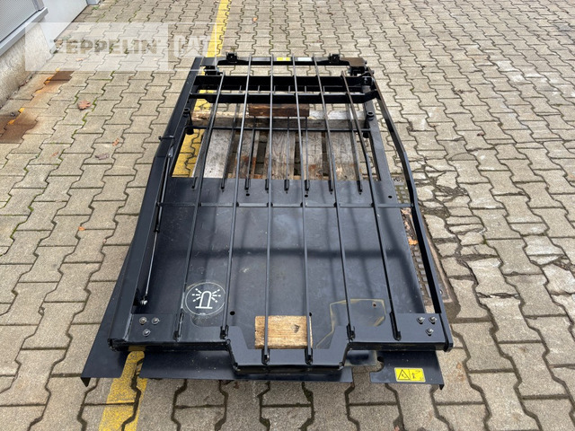 Cat Primärprodukte Kompo - Autre matériel: photos 3 Cat Primärprodukte Kompo - Autre matériel: photos 3