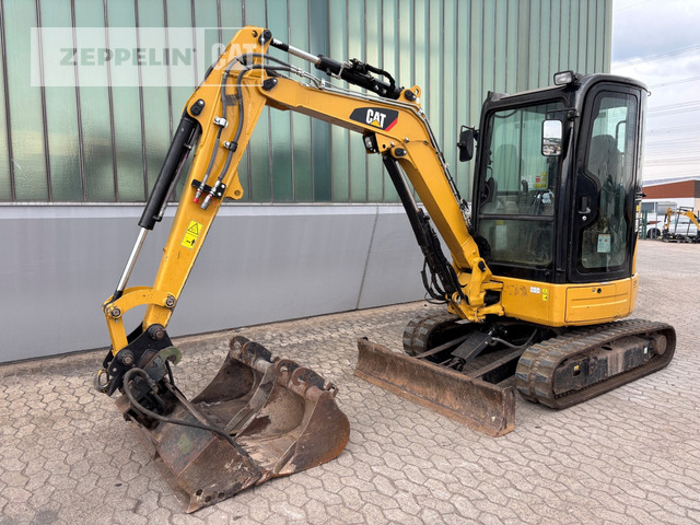 Cat 303ECR - Mini pelle: photos 1 Cat 303ECR - Mini pelle: photos 1