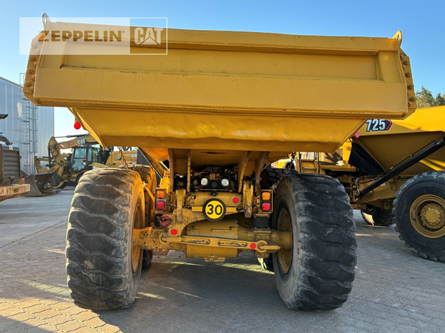 Cat 725-04A - Tombereau articulé: photos 5 Cat 725-04A - Tombereau articulé: photos 5