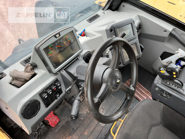 Tombereau rigide Cat 775G: photos 43