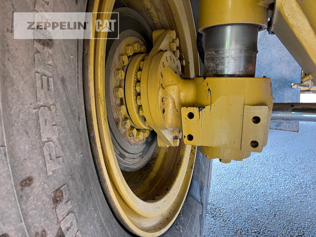 Tombereau rigide Cat 775G: photos 14