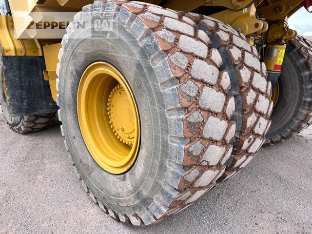 Tombereau rigide Cat 775G: photos 24