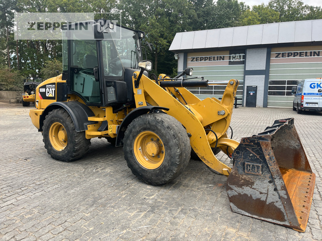 Cat 908M - Chargeuse sur pneus: photos 3 Cat 908M - Chargeuse sur pneus: photos 3