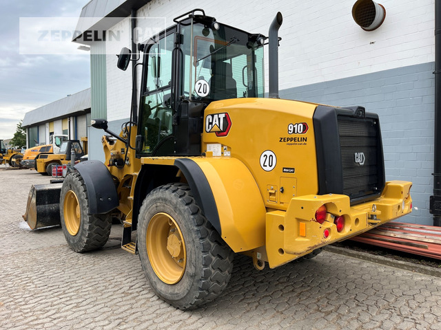 Cat 910-14A - Chargeuse sur pneus: photos 3 Cat 910-14A - Chargeuse sur pneus: photos 3