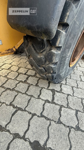 Chargeuse sur pneus Cat 928G: photos 21