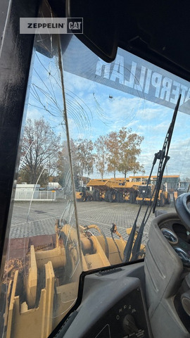 Chargeuse sur pneus Cat 928G: photos 11